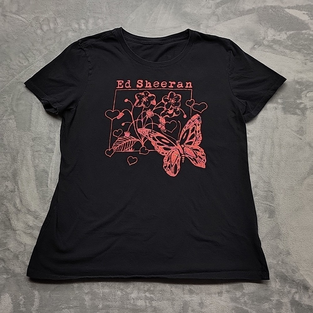 Ed Sheeran Shirt Womens Small Black Butterfly Graphic Tee Music Concert Merch